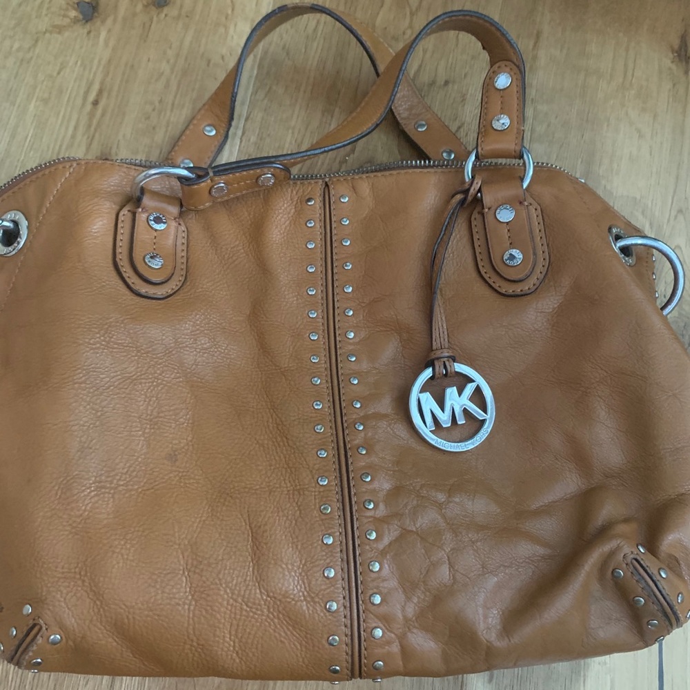 Michael Kors purse BAD CONDITION Camel SHW